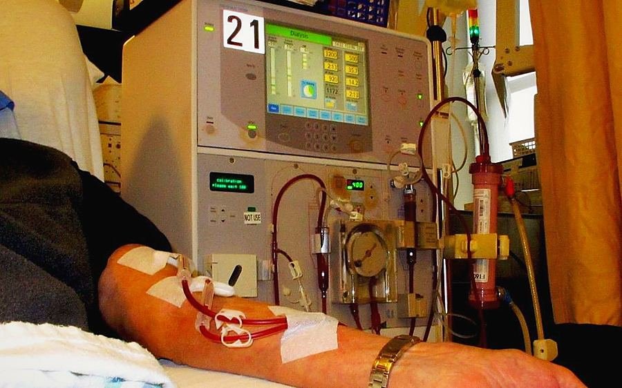 Dialysis unit